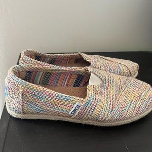 Toms size 5.5